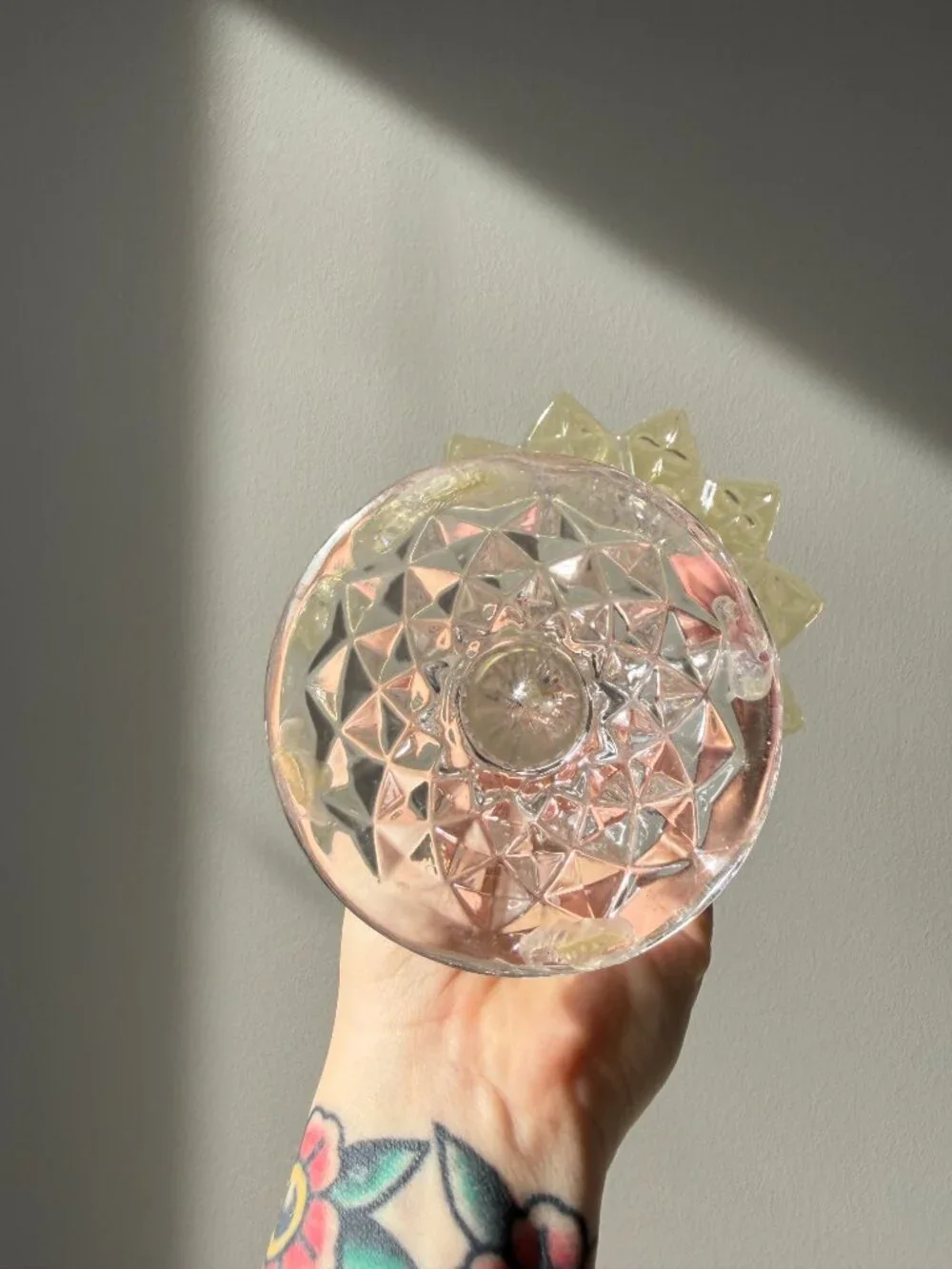 3/$30 🌟 Funky Vintage Princess House Candleholder Vase - Picture 7 of 8